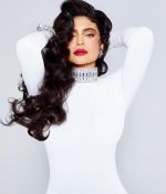 Access_Kardashian_001.jpg