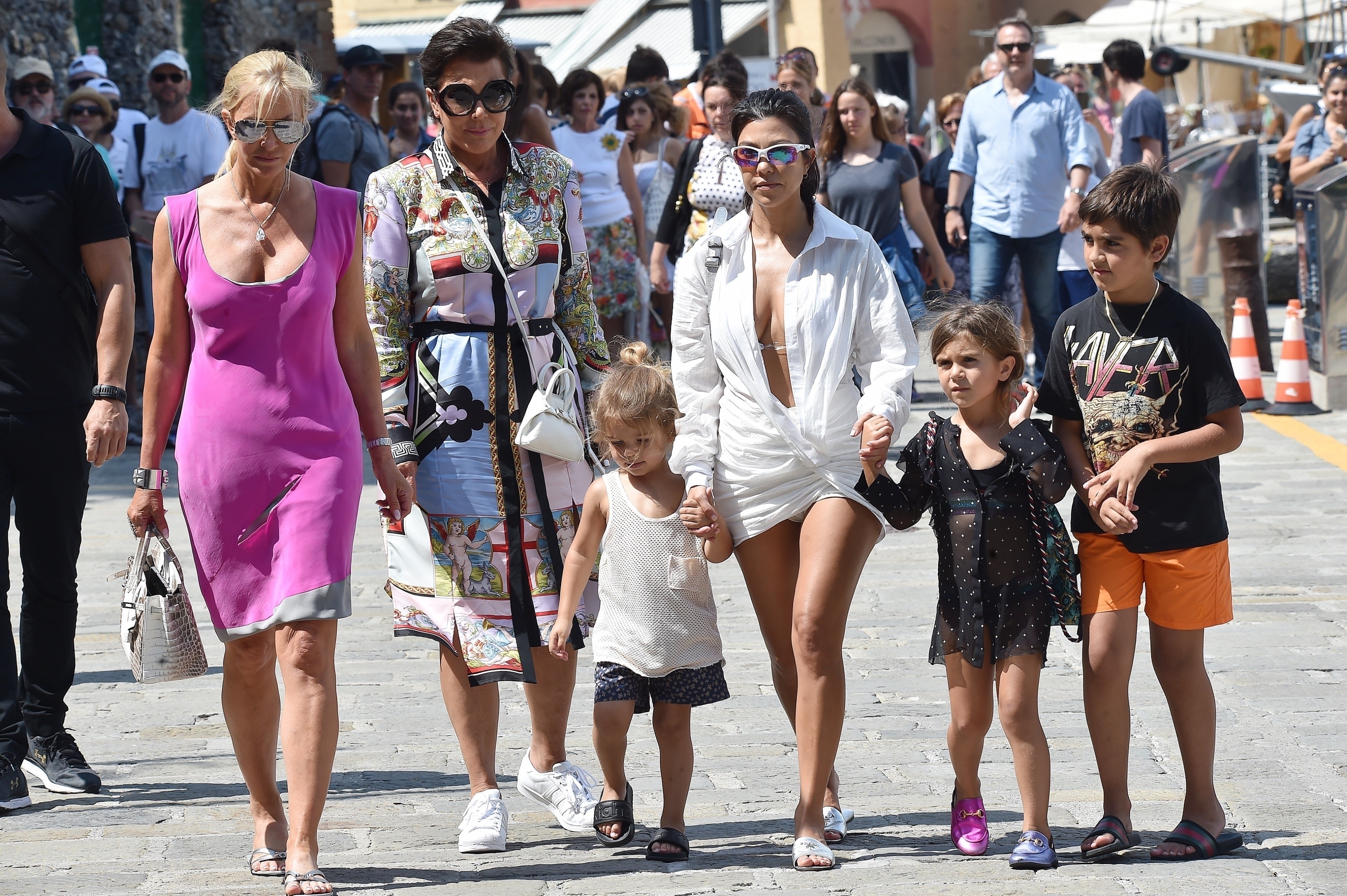 Access_Kardashian_004.jpg