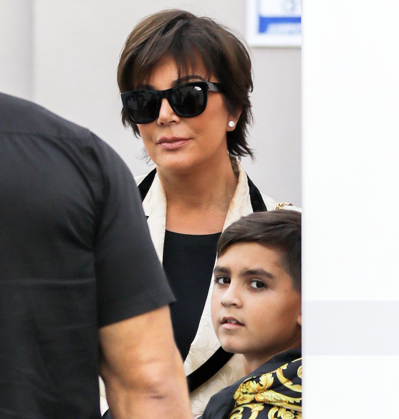Access_Kardashian_002.jpg