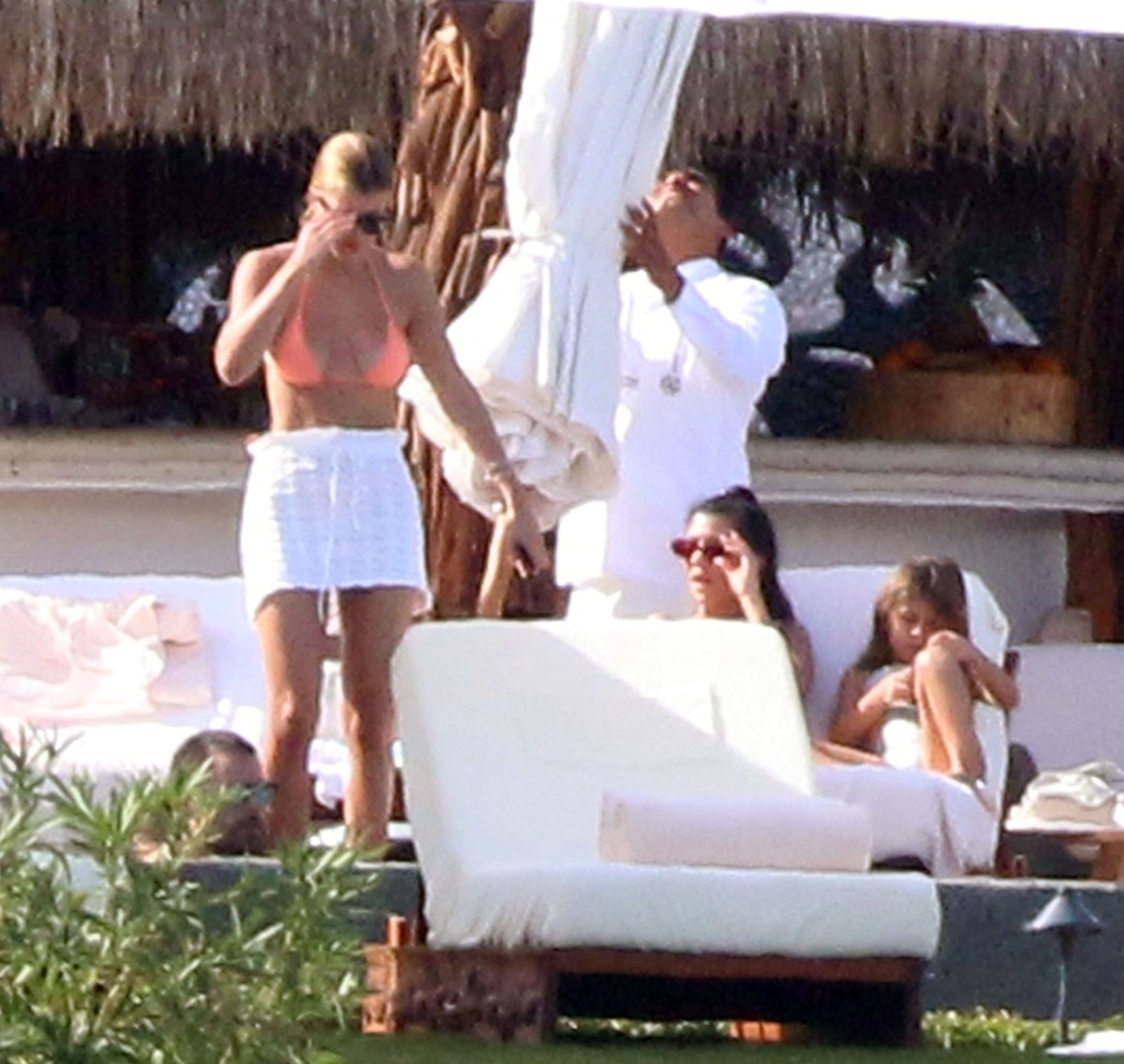 Access_Kardashian_002.jpg