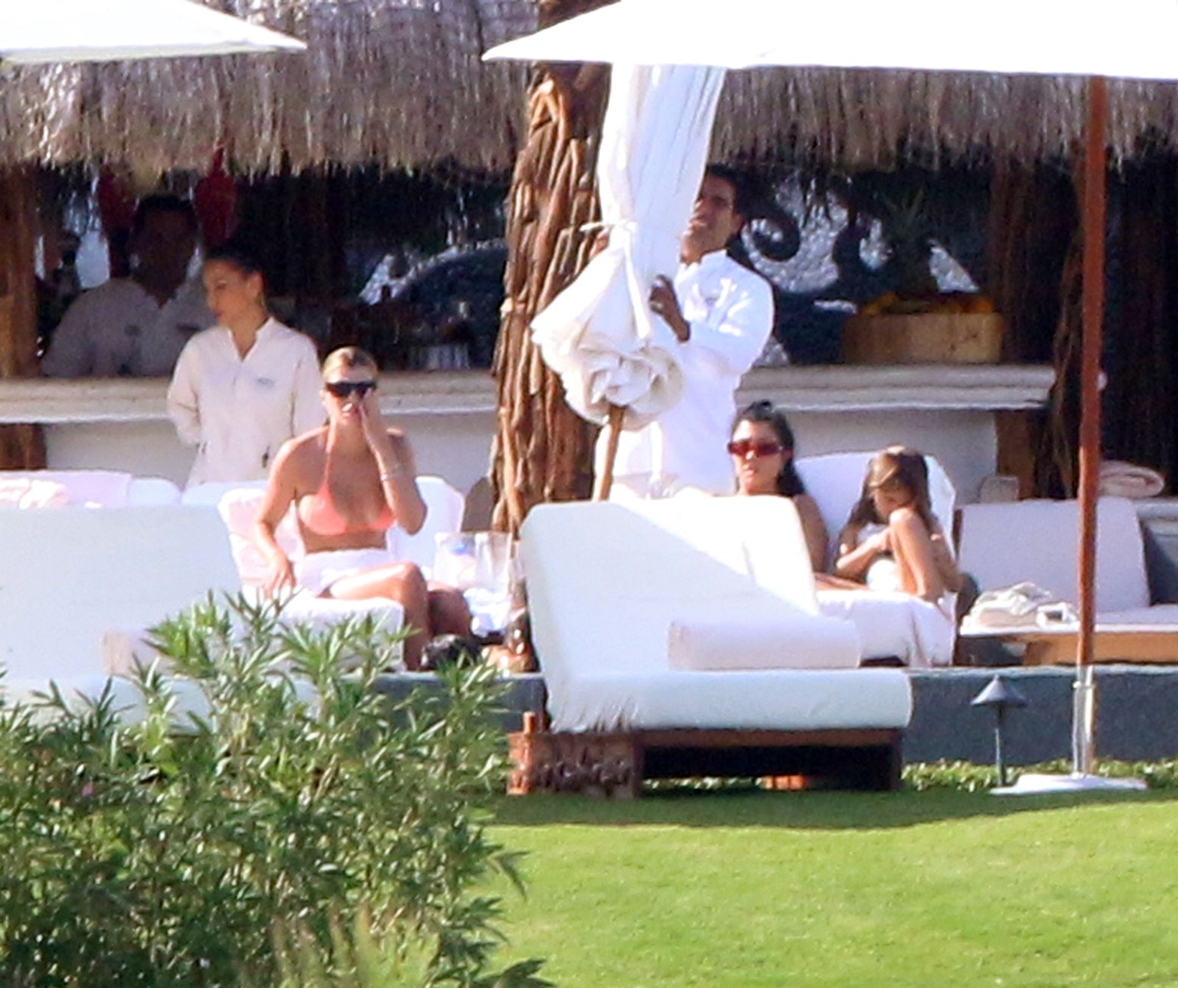 Access_Kardashian_009.jpg