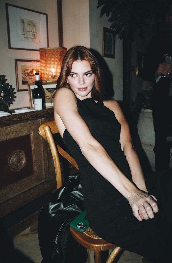 Access_Kardashian_01.jpg