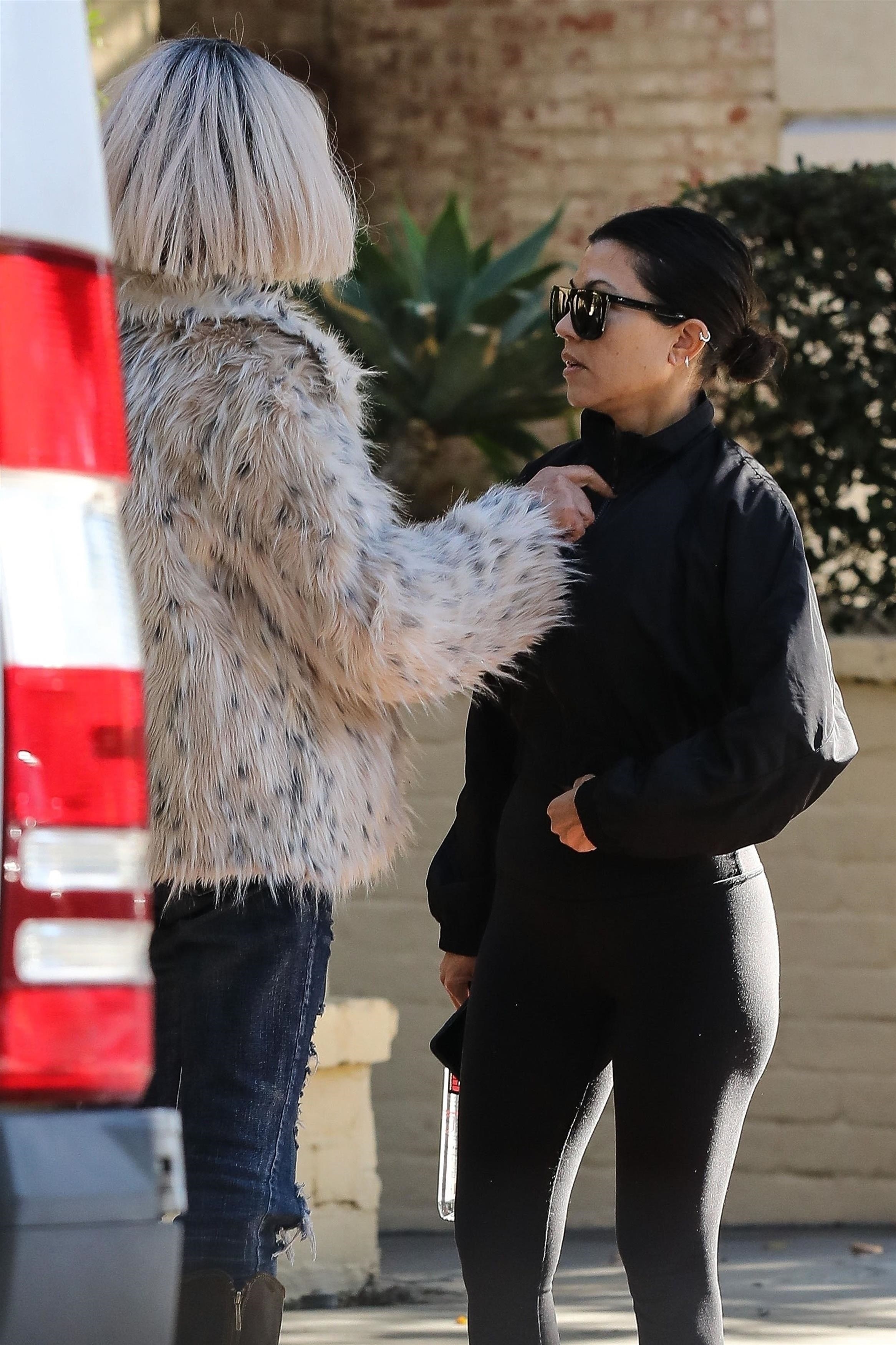 Access_Kardashian_08.jpg