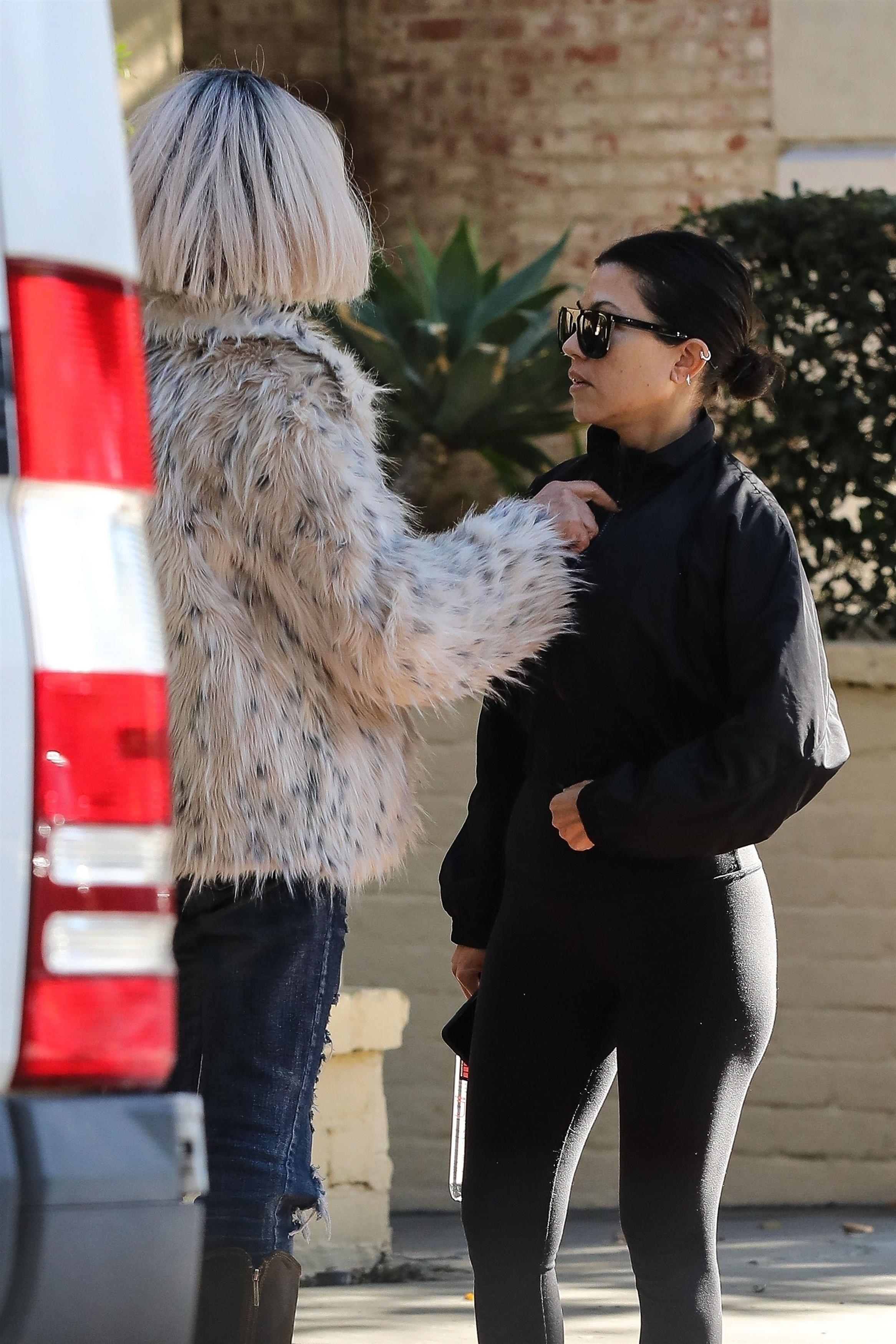 Access_Kardashian_09.jpg