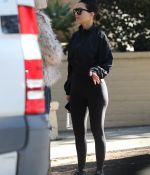 Access_Kardashian_01.jpg