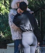 Access_Kardashian_03.jpg