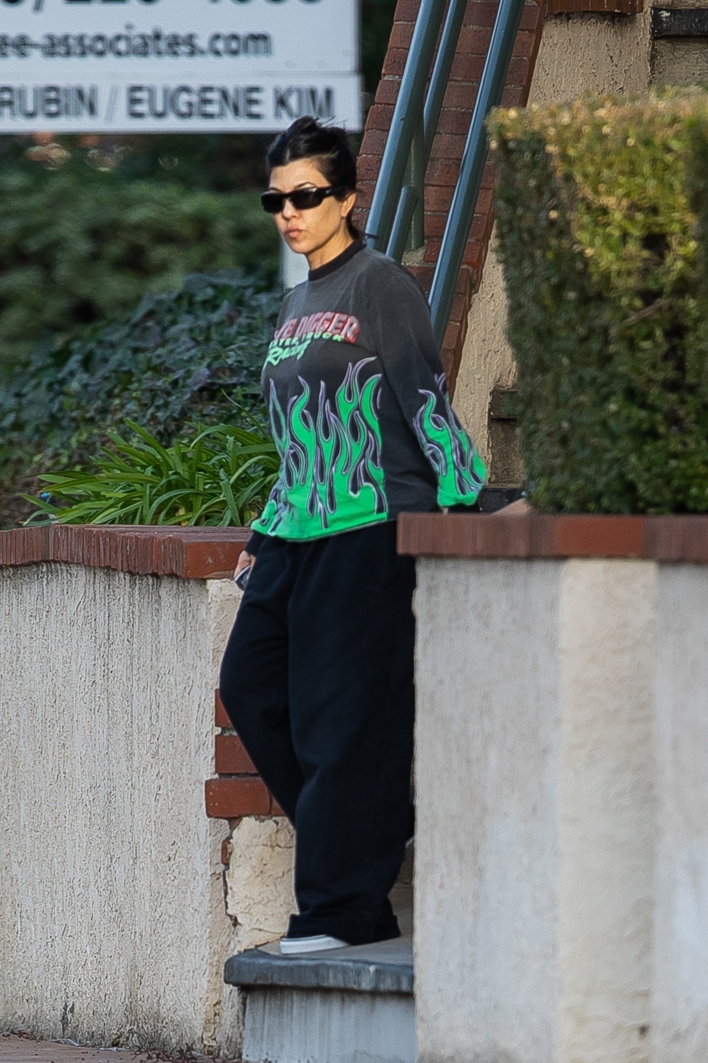 Access_Kardashian_003.jpg
