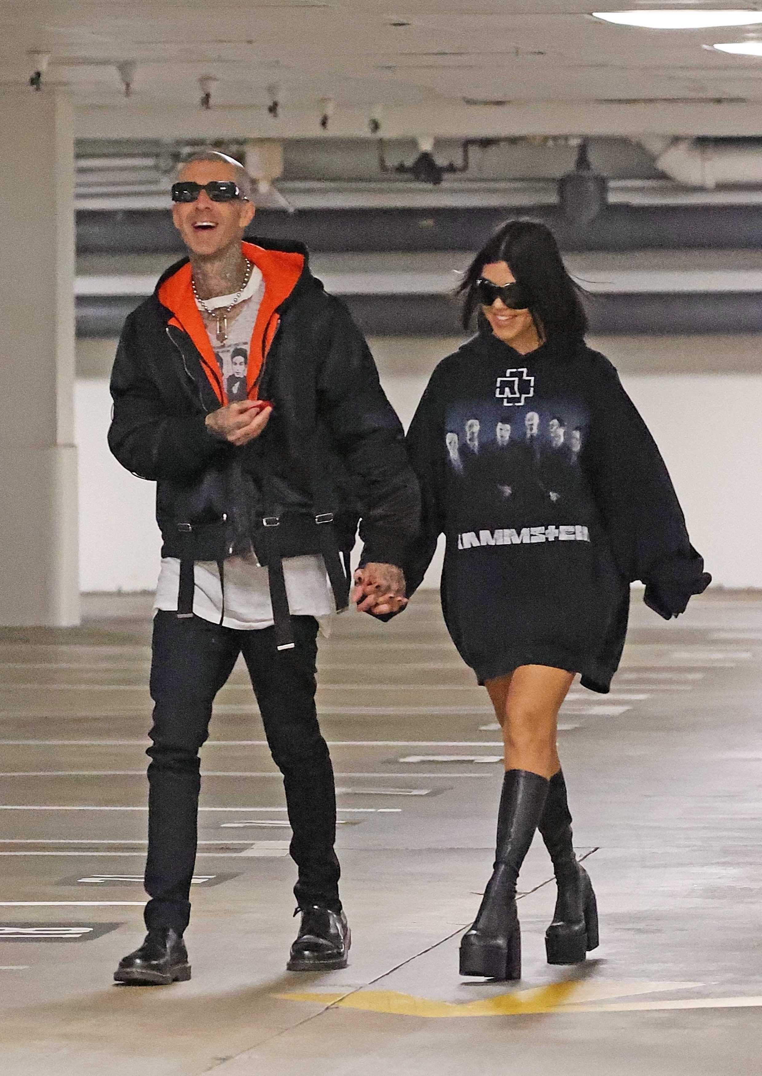 Access_Kardashian_001.jpg