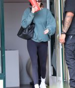 Access_Kardashian_001.jpg