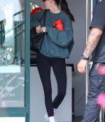 Access_Kardashian_008.jpg