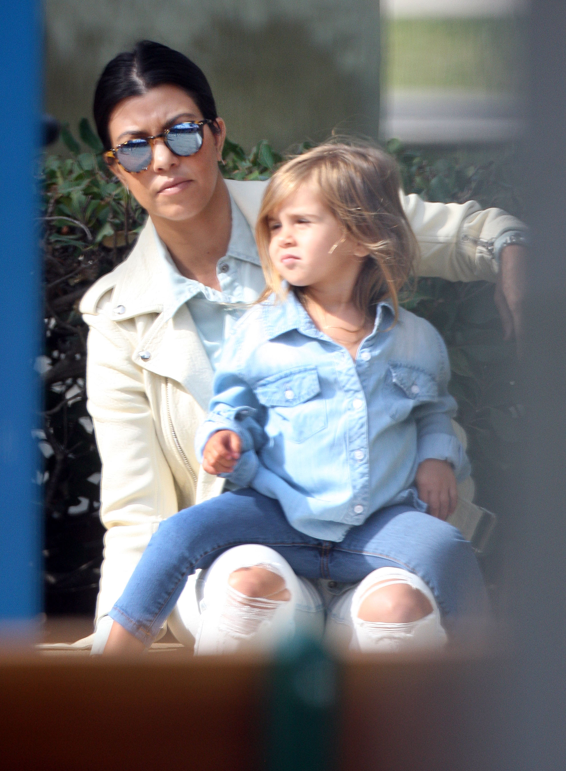 Access_Kardashian_003.jpg