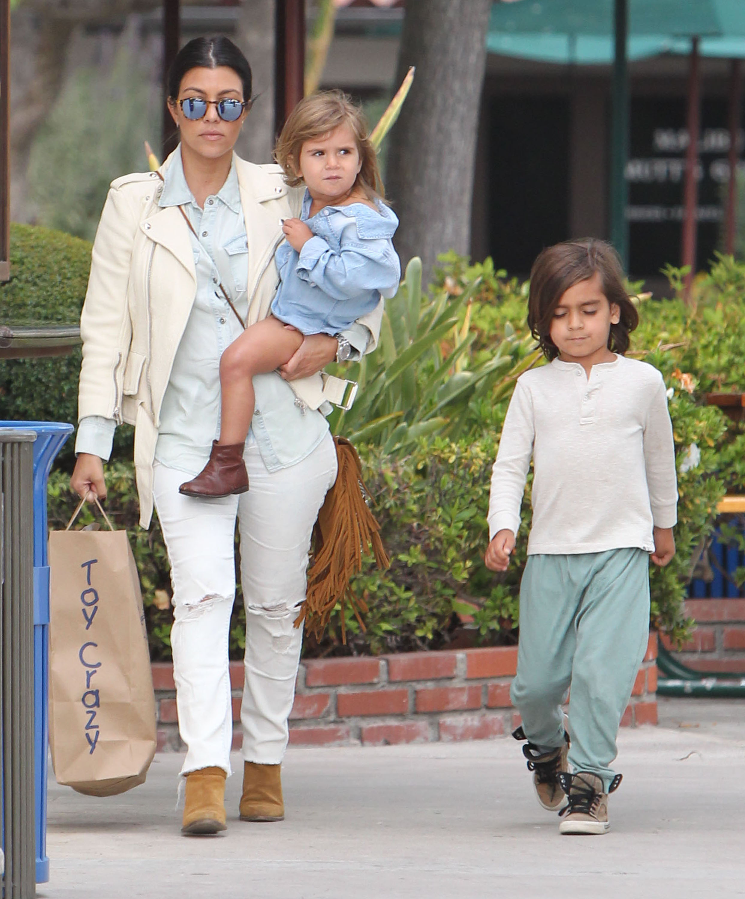 Access_Kardashian_0013.jpg