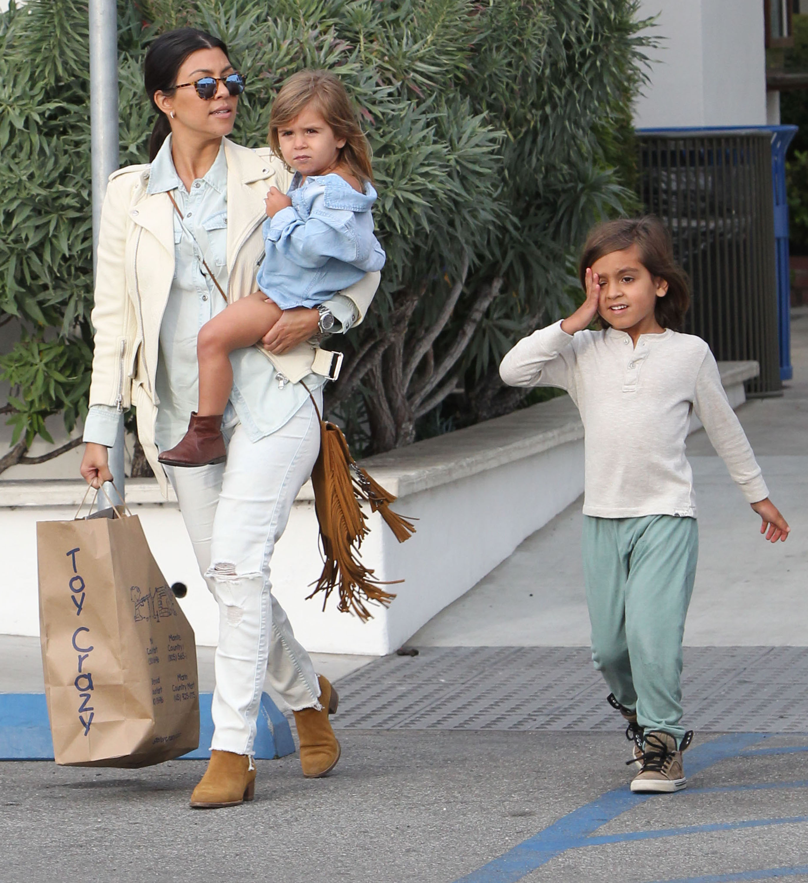 Access_Kardashian_0014.jpg