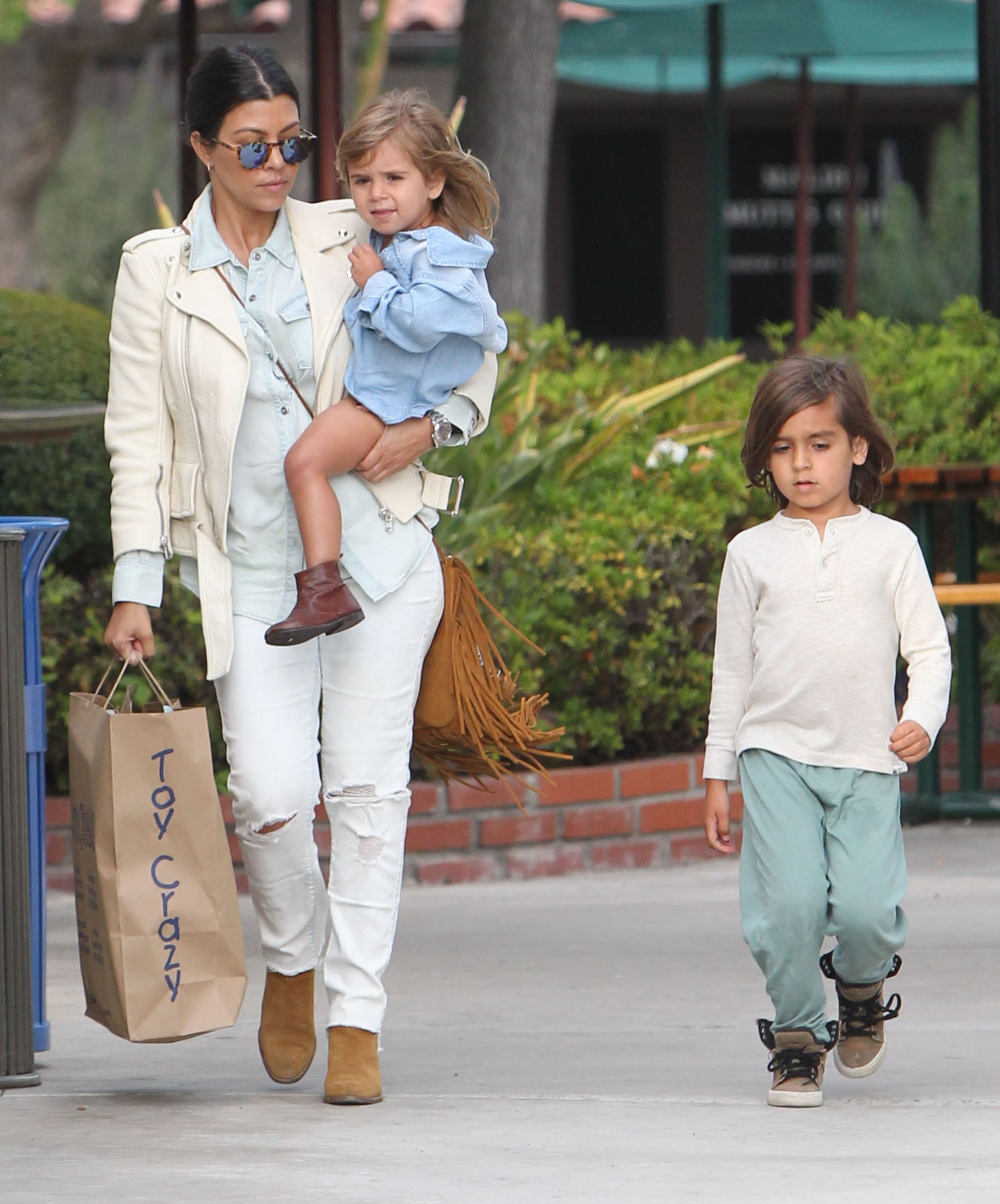 Access_Kardashian_0016.jpg