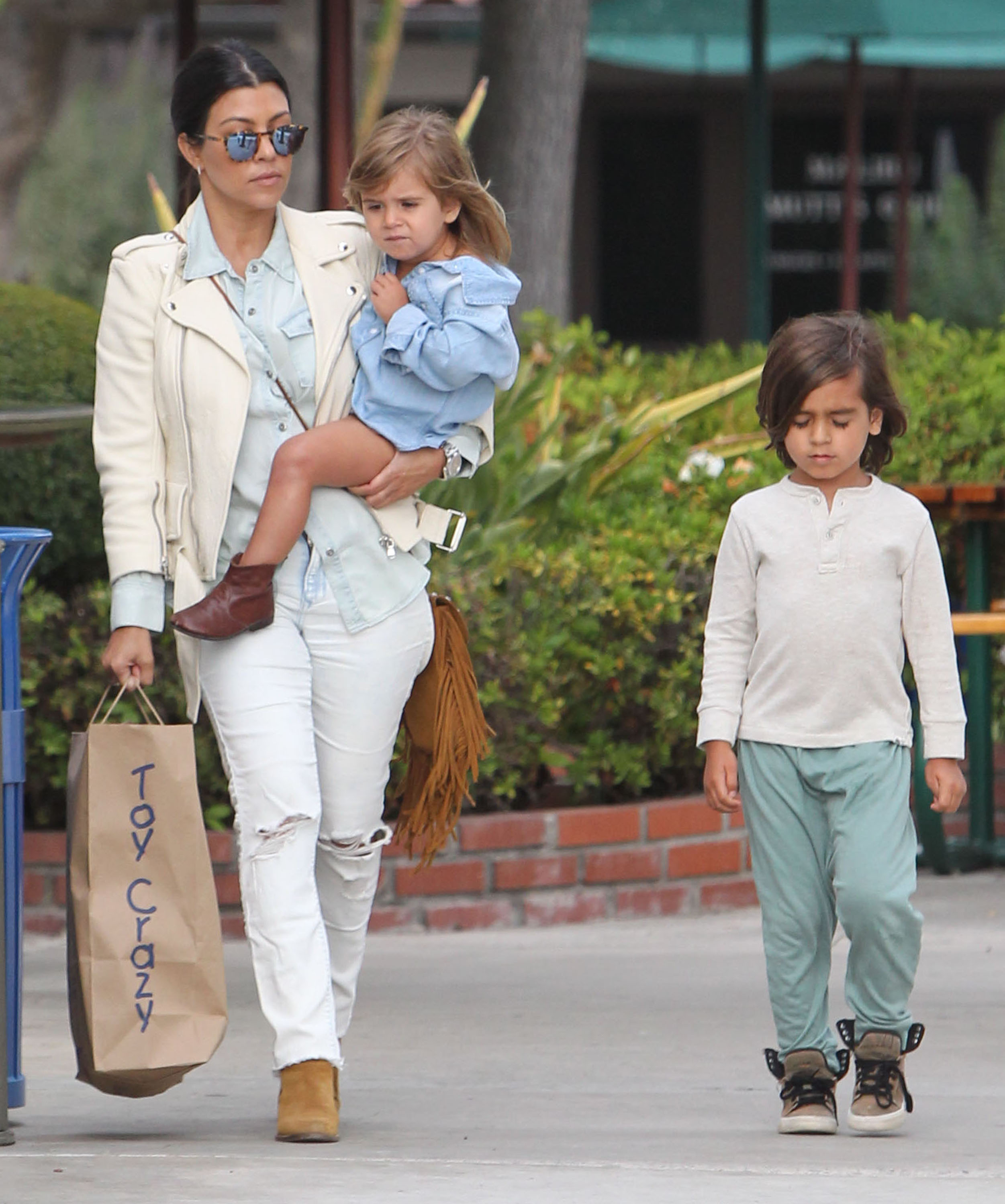 Access_Kardashian_0017.jpg
