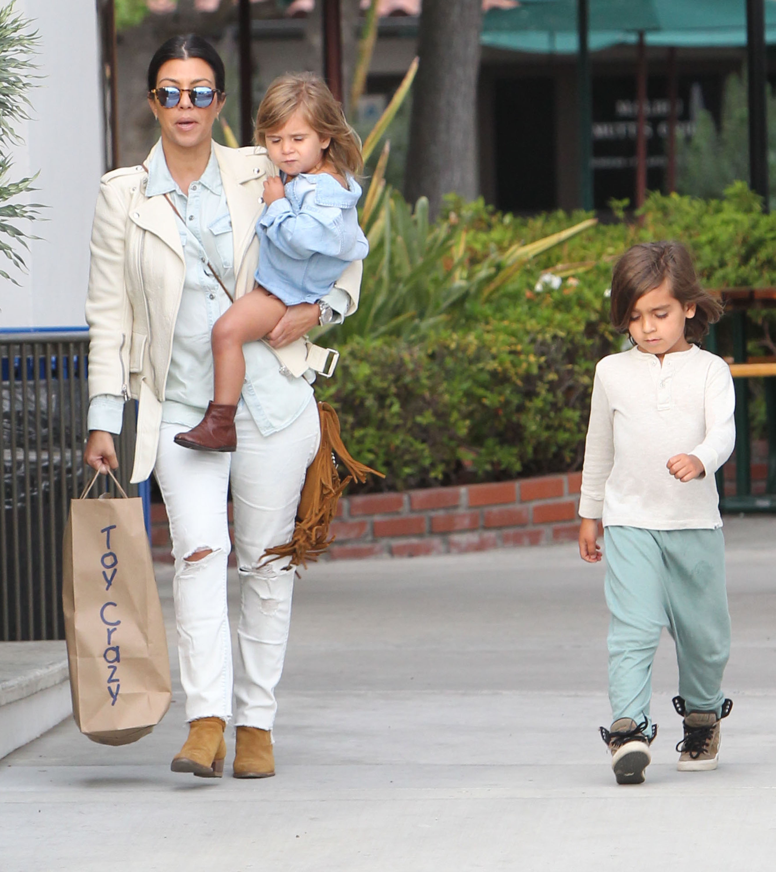 Access_Kardashian_008.jpg