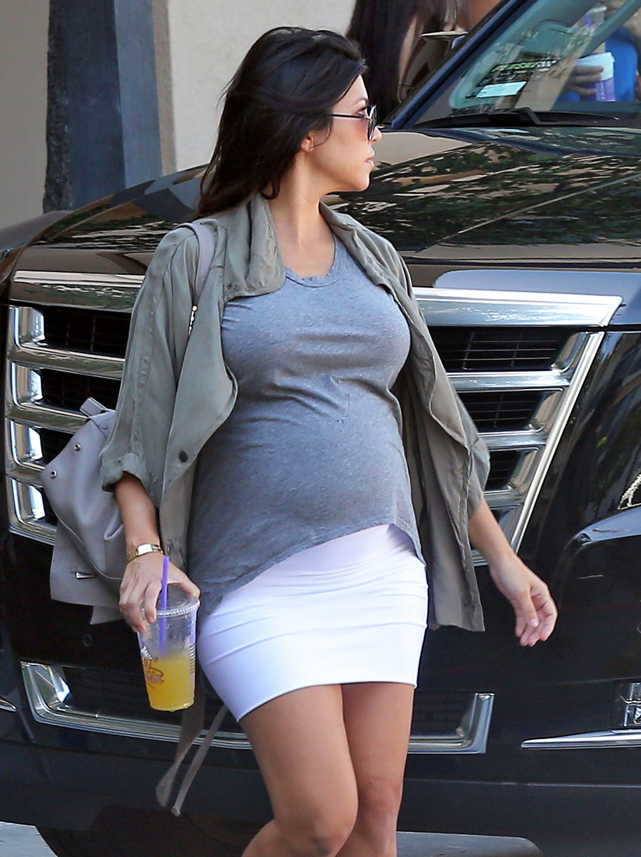 Access_Kardashian_005.jpg