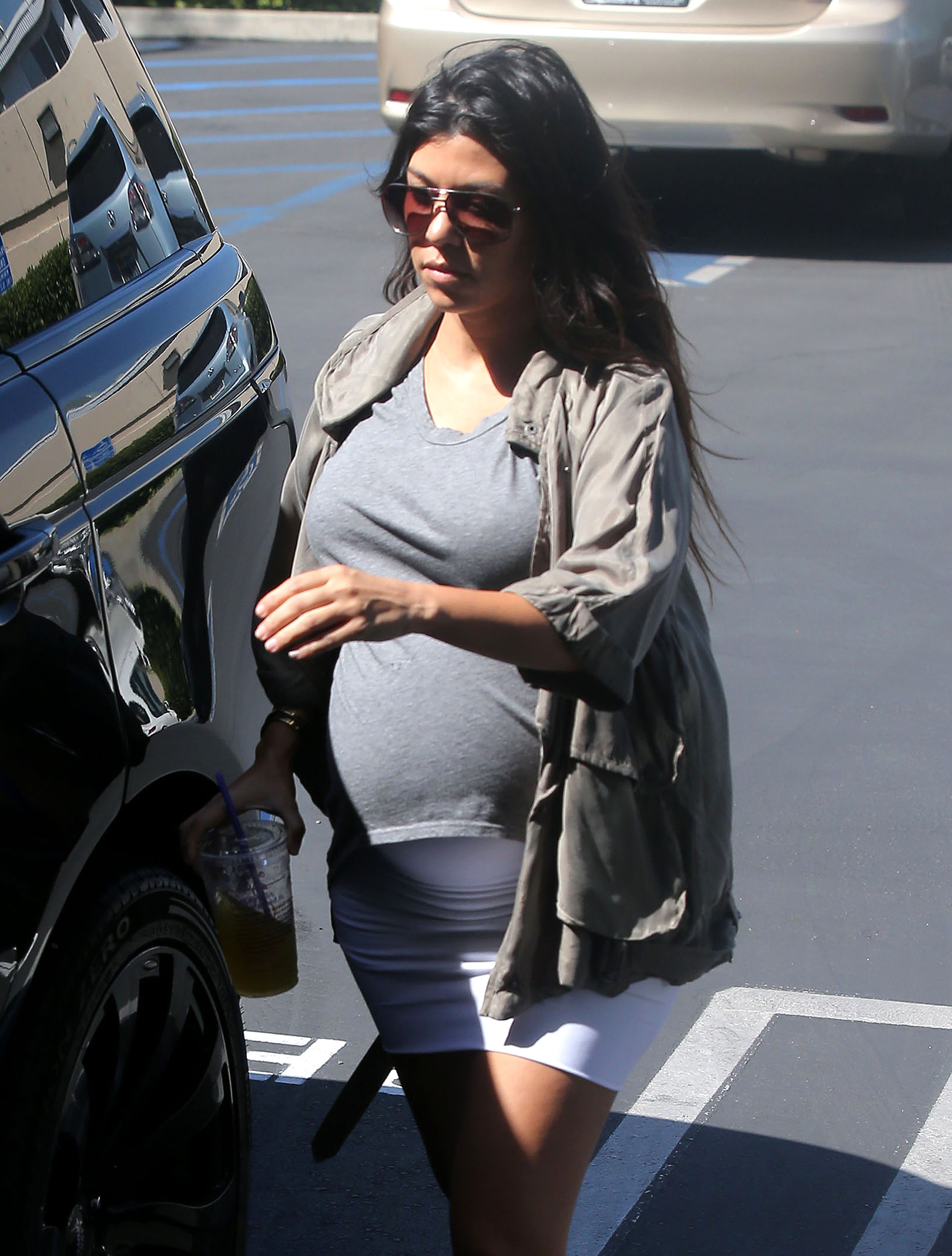 Access_Kardashian_006.jpg