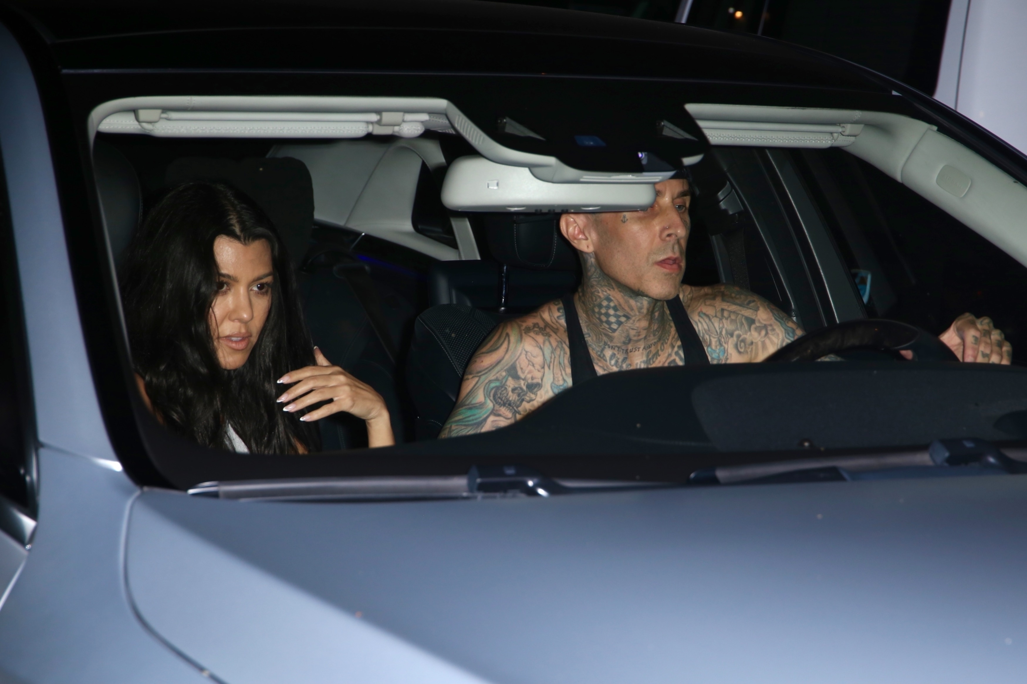 Access_Kardashian_001.jpg