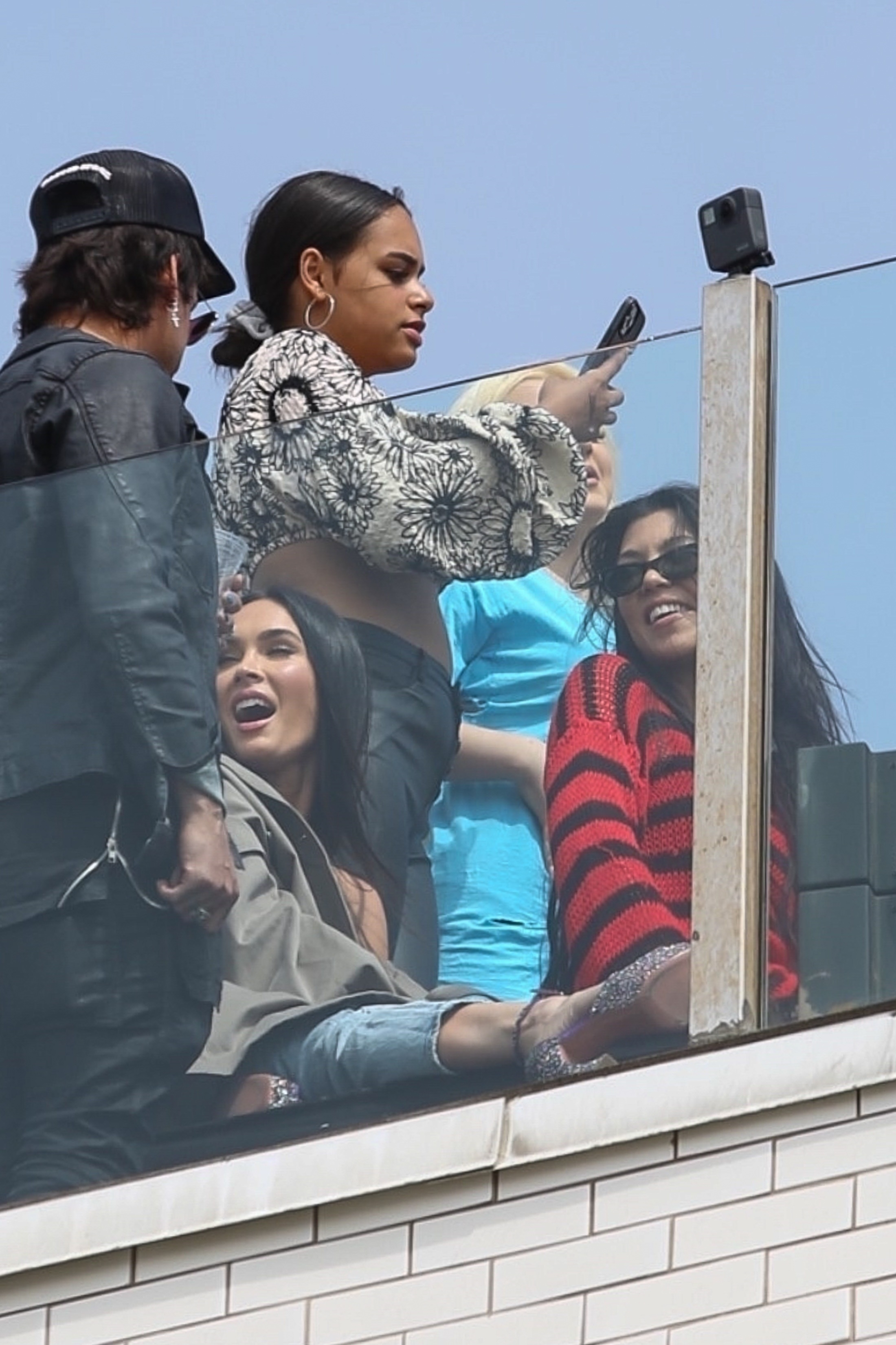 Access_Kardashian_002.jpg