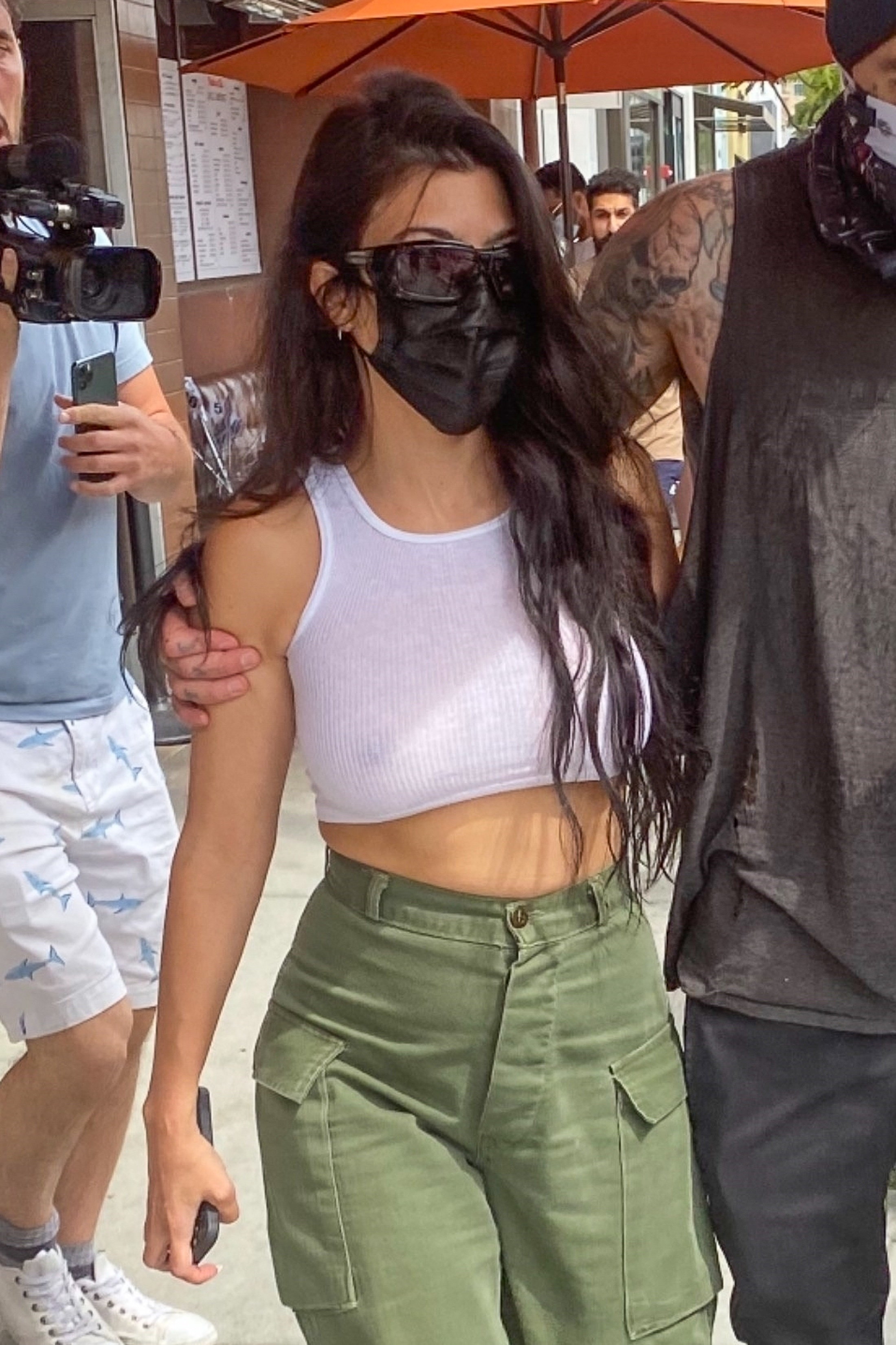Access_Kardashian_003.jpg
