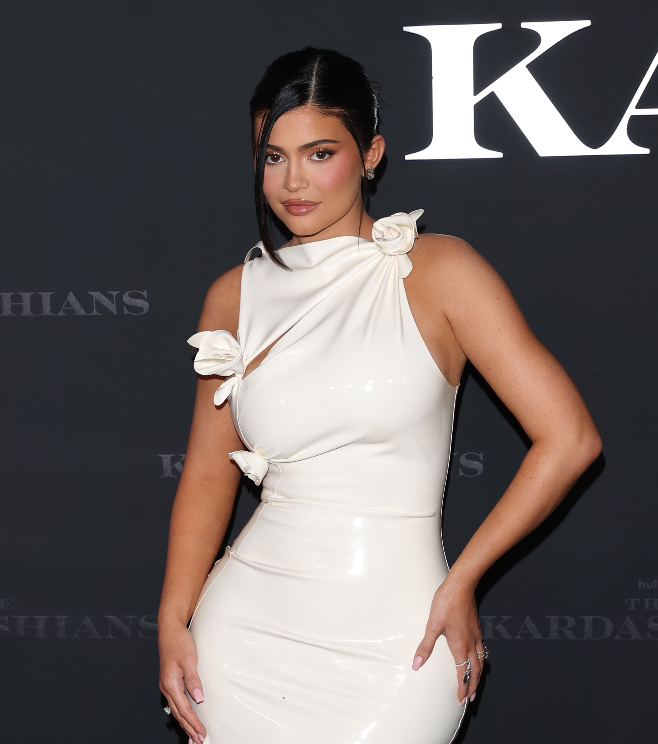 Access_Kardashian_003.jpg