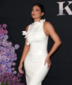Access_Kardashian_004.jpg