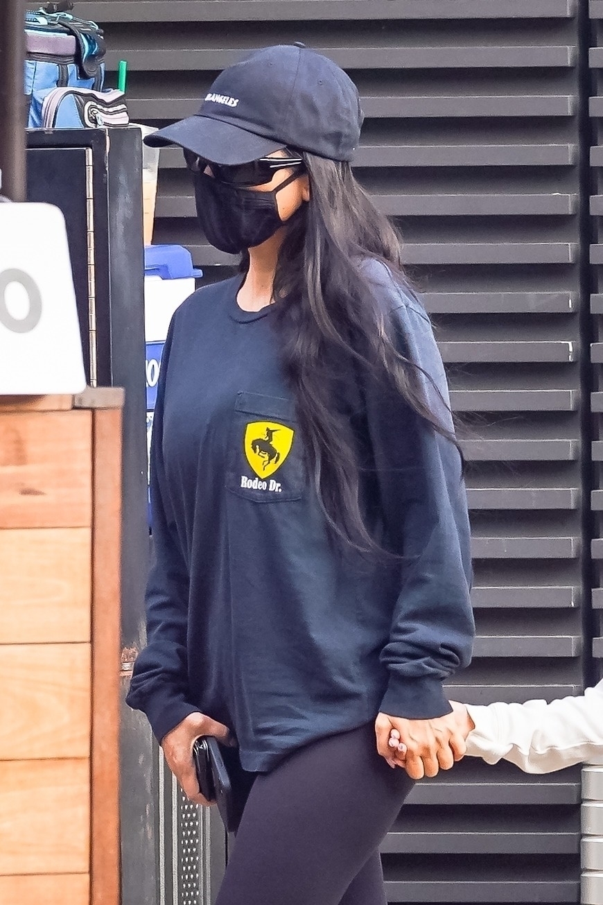 Access_Kardashian_002.jpg