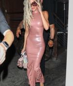 Access_Kardashian_002.jpg