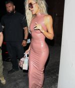 Access_Kardashian_008.jpg