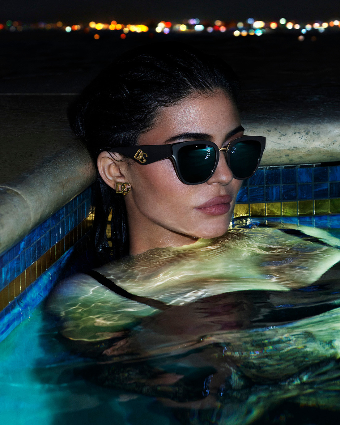 Access_Kardashian_002.jpg