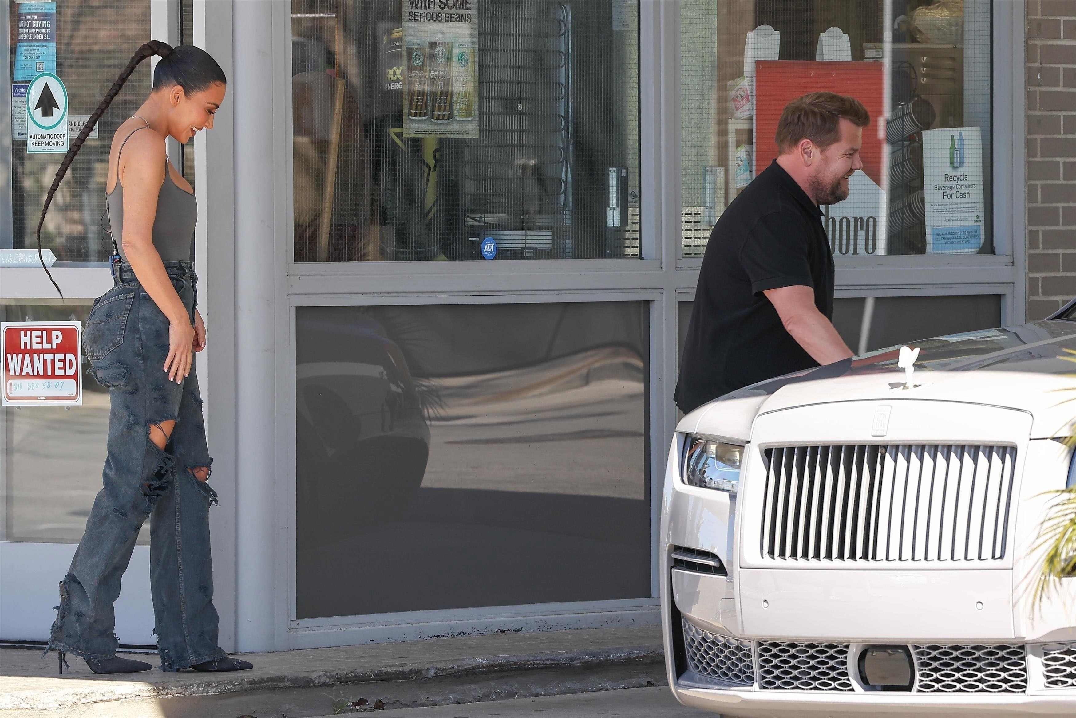 Access_Kardashian_002.jpg