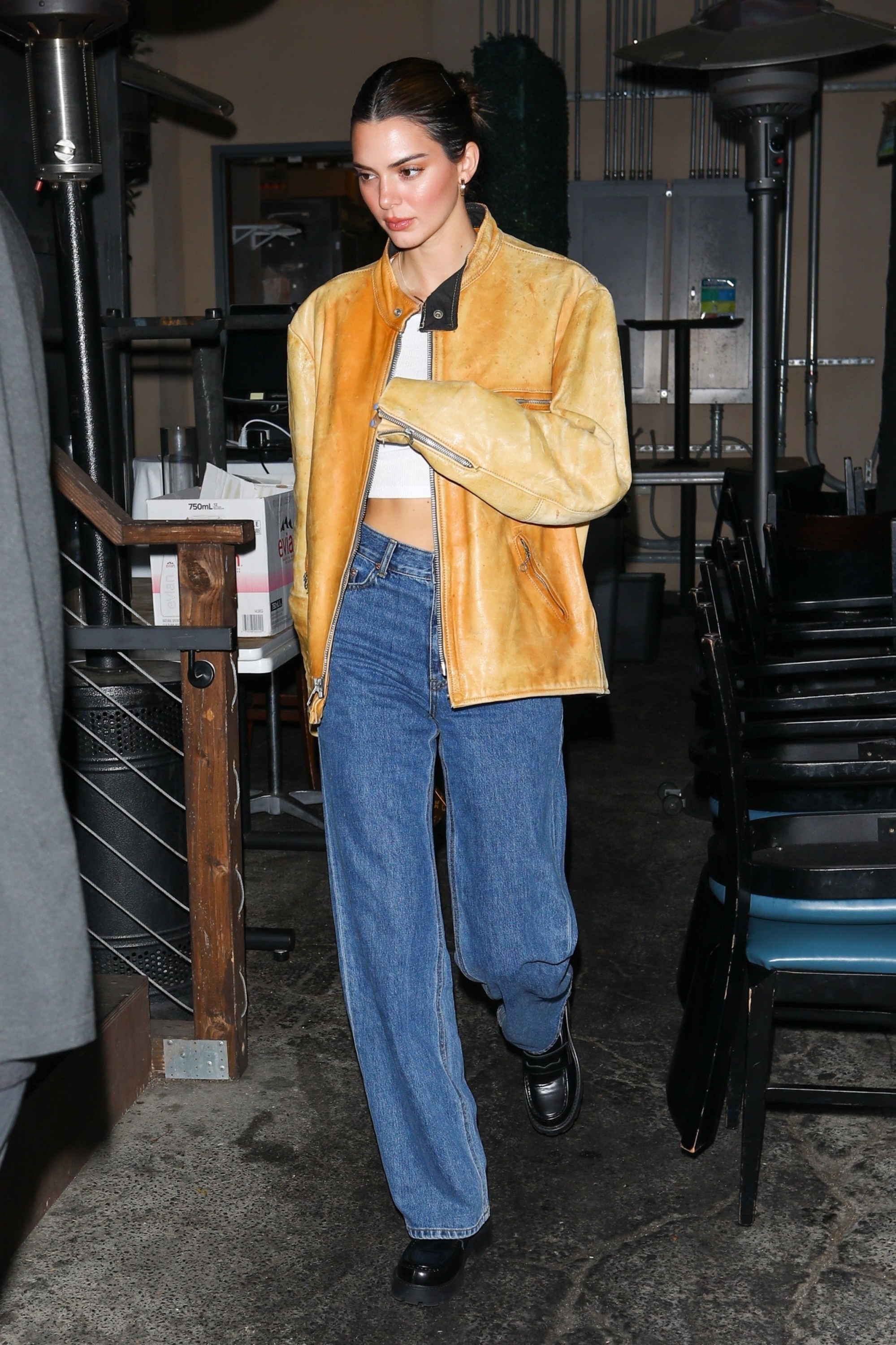 Access_Kardashian_001.jpg