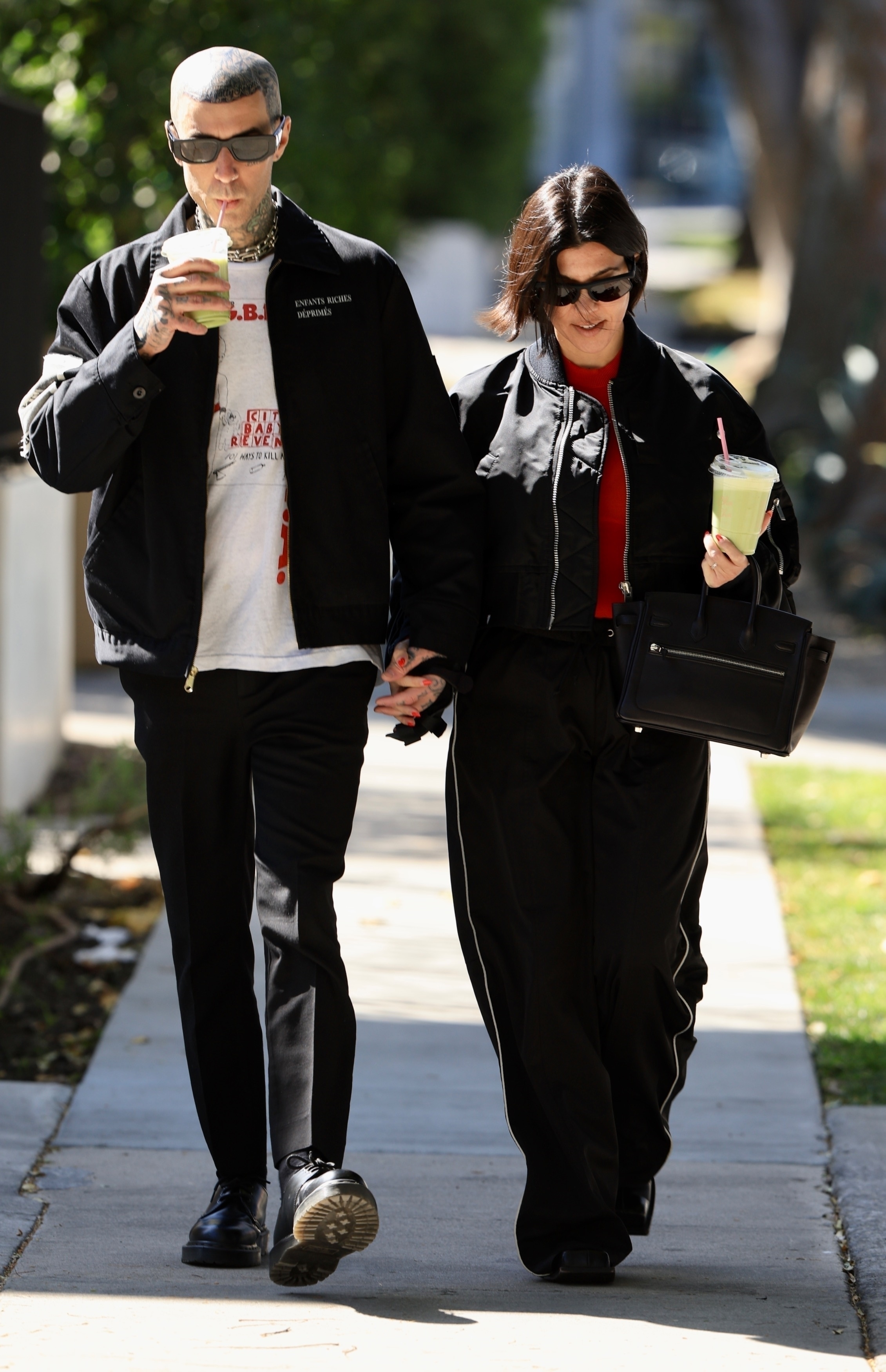 Access_Kardashian_001.jpg