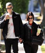 Access_Kardashian_004.jpg