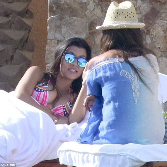 Access_Kardashian_004.jpg