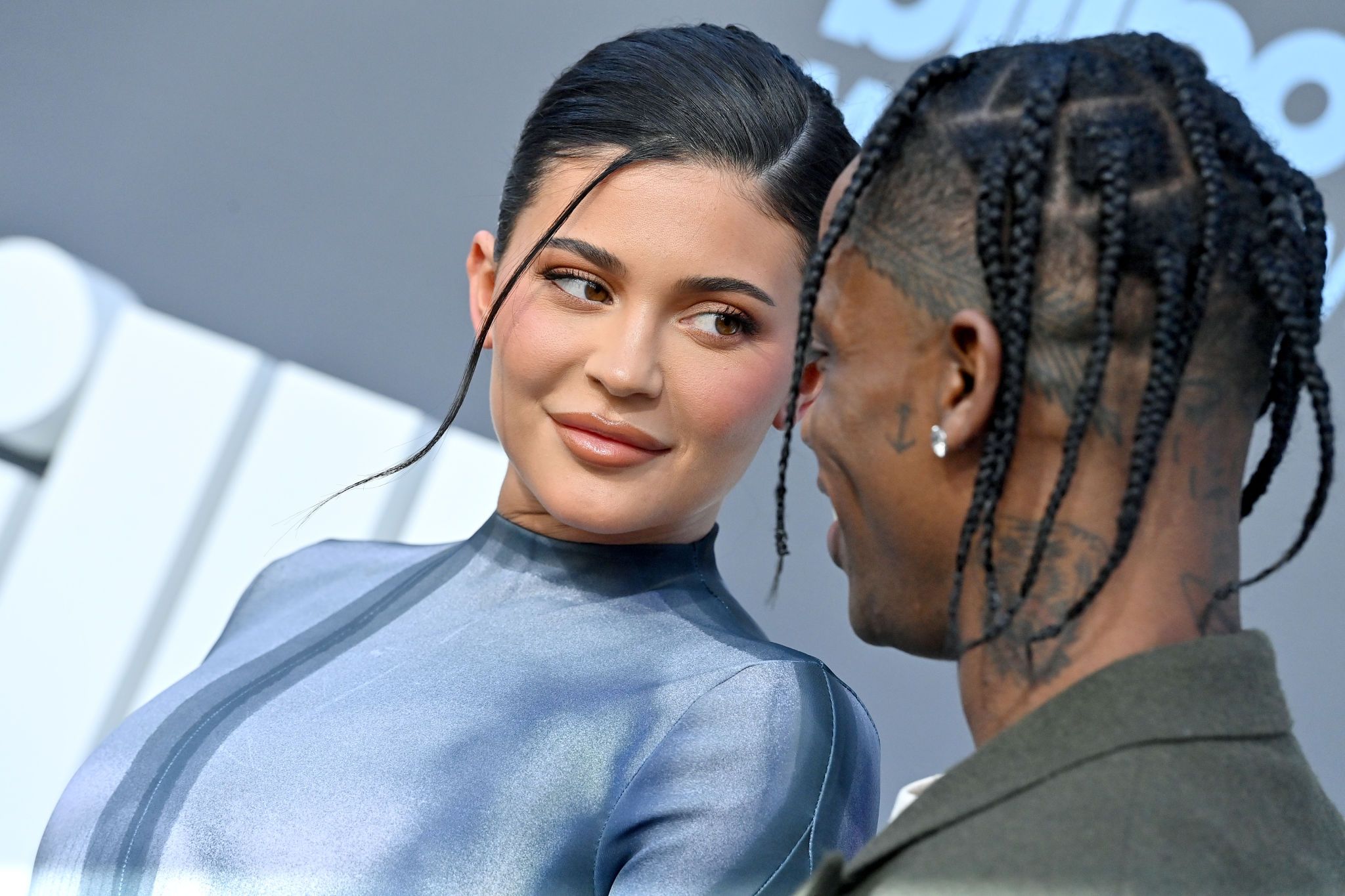 Access_Kardashian007.jpg