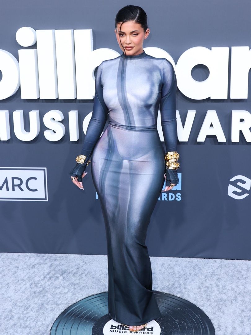 Access_Kardashian_150.jpg