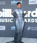 Access_Kardashian_120.jpg