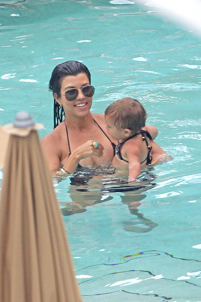 Access_Kardashian_0043.jpg