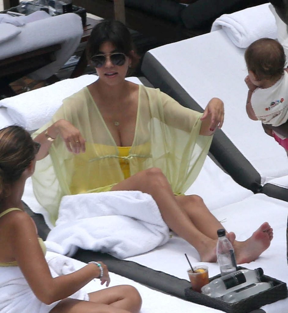 Access_Kardashian_16.jpg