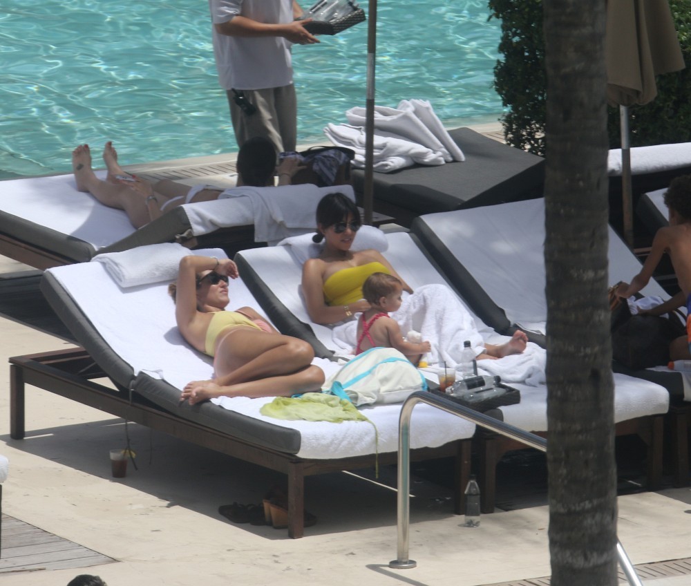 Access_Kardashian_40.jpg