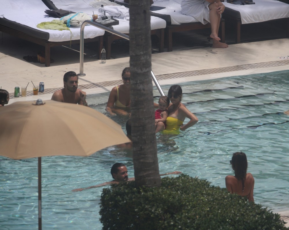 Access_Kardashian_42.jpg