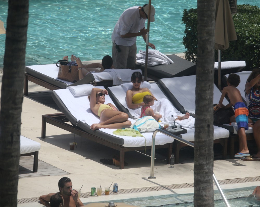 Access_Kardashian_51.jpg