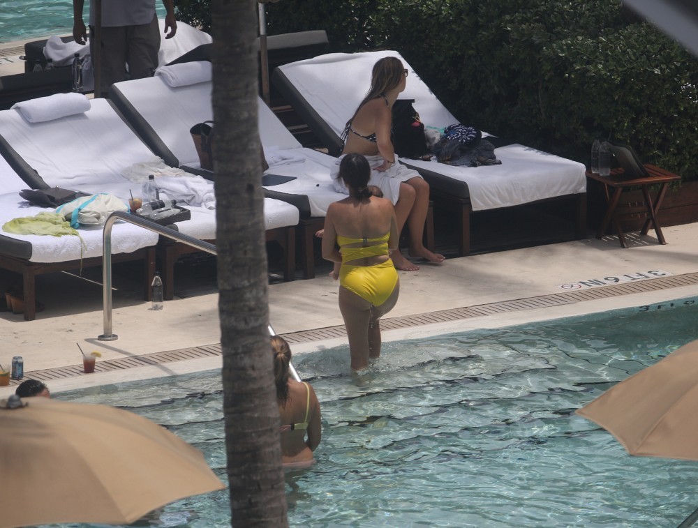 Access_Kardashian_52.jpg