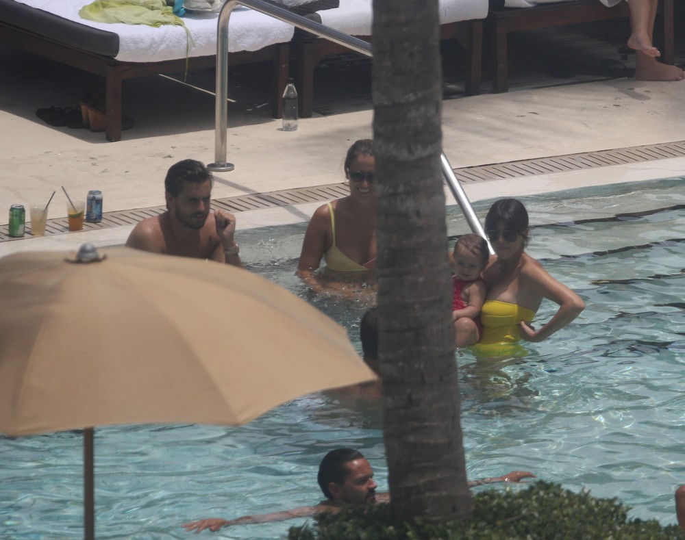 Access_Kardashian_57.jpg