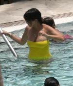 Access_Kardashian_17.jpg