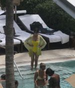 Access_Kardashian_60.jpg