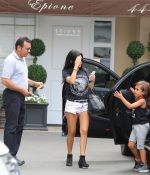 Access_Kardashian_007.jpg