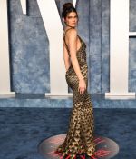 Access_Kardashian_002.jpg